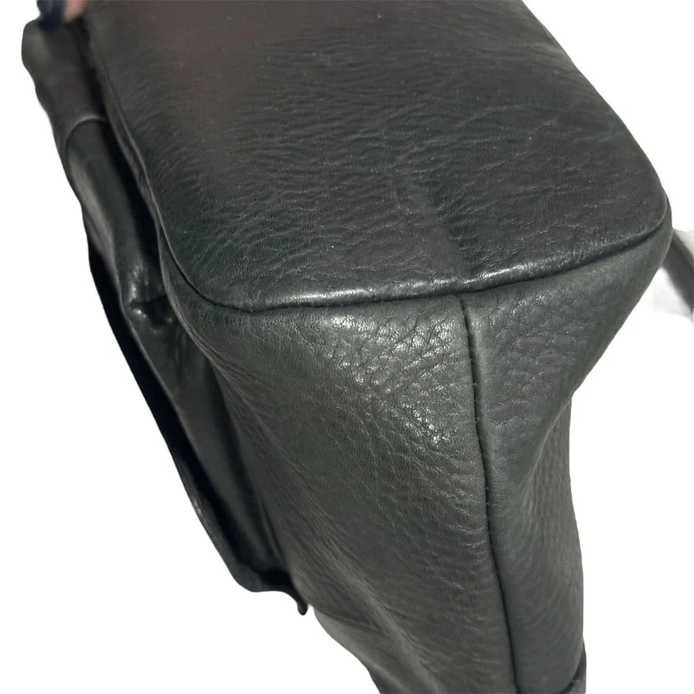 Vintage Fossil 1954 Black Supple Pebbled Leather Shoulder Bag 75082‎